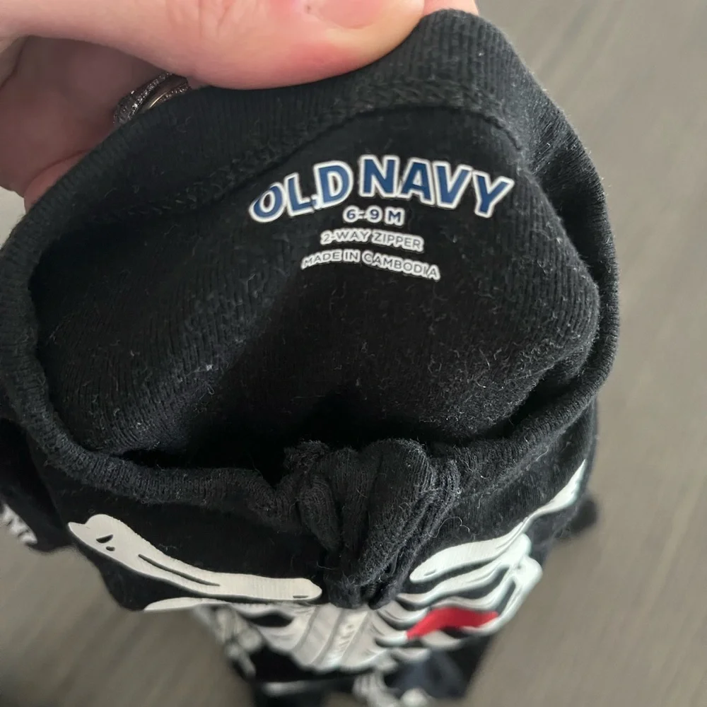 Old Navy Skeleton Kids One Piece - Picture 5 of 5